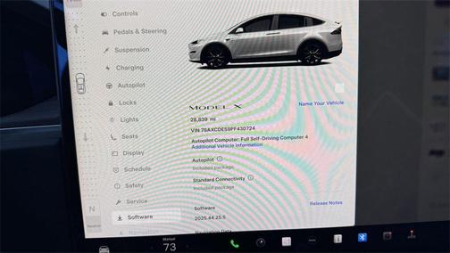 2023 Tesla Model X Base
