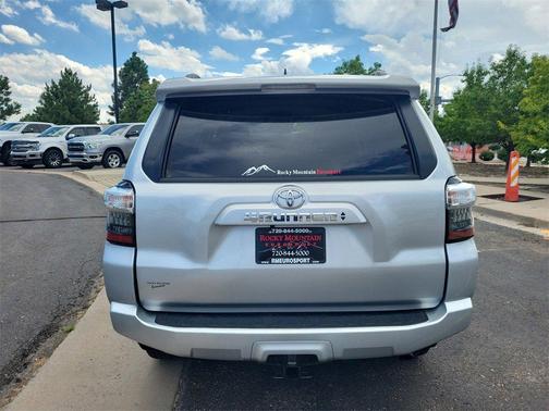 2024 Toyota 4Runner SR5