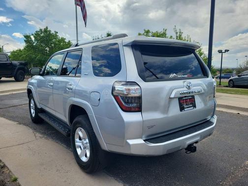 2024 Toyota 4Runner SR5