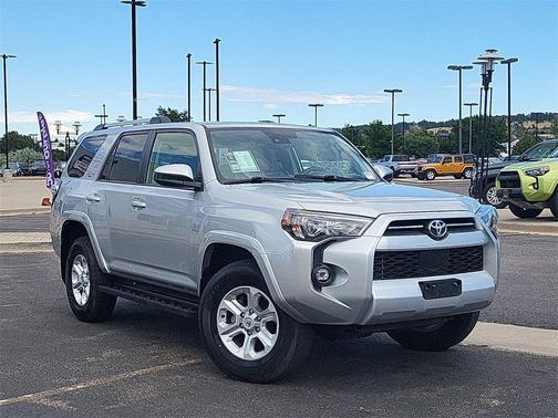 2024 Toyota 4Runner SR5