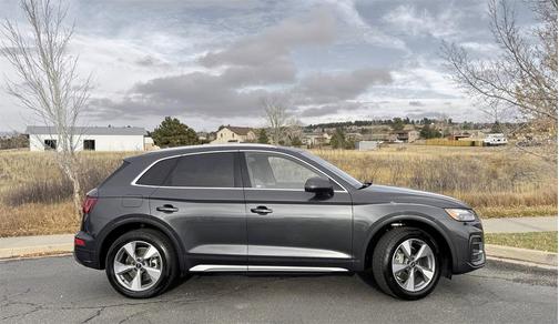 2022 Audi Q5 40 Premium Plus