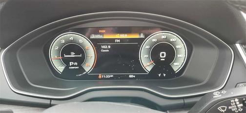 2022 Audi Q5 40 Premium Plus