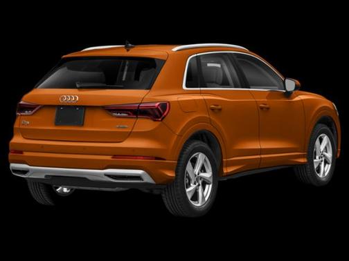 2022 Audi Q3 45 S line Premium