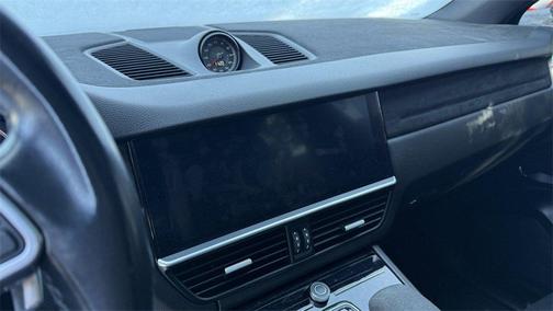 2020 Porsche Cayenne Cayenne