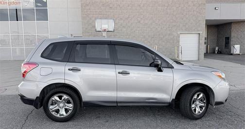 2016 Subaru Forester 2.5i