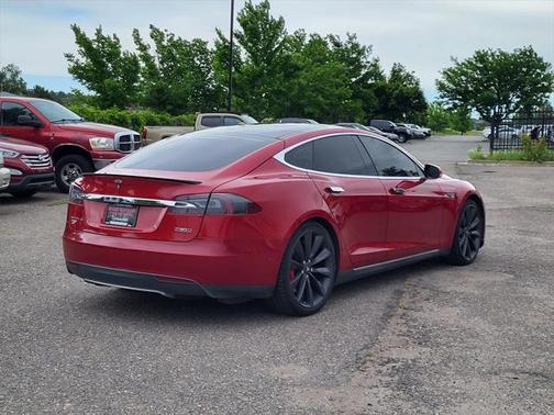 2016 Tesla Model S P90D