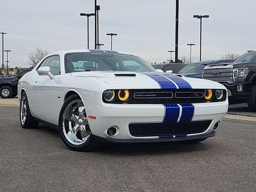 2015 Dodge Challenger R/T Plus