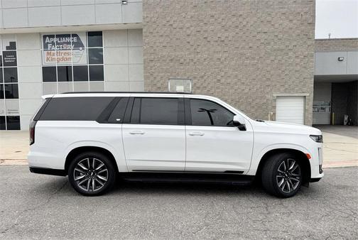 2021 Cadillac Escalade ESV Sport Platinum
