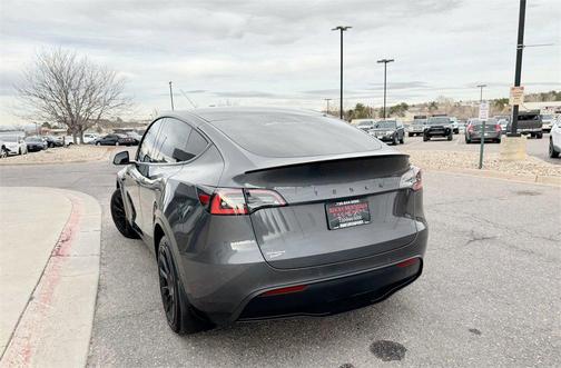 2021 Tesla Model Y Long Range Dual Motor All-Wheel Drive