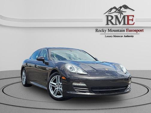 Gray 2012 Porsche Panamera 4S