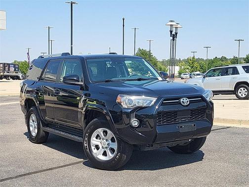 2024 Toyota 4Runner SR5