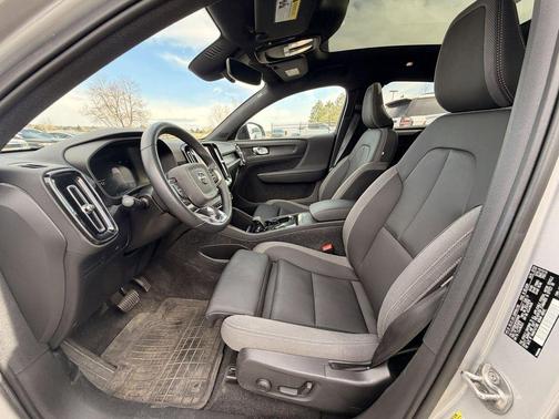 2023 Volvo C40 Recharge Pure Electric Twin Core