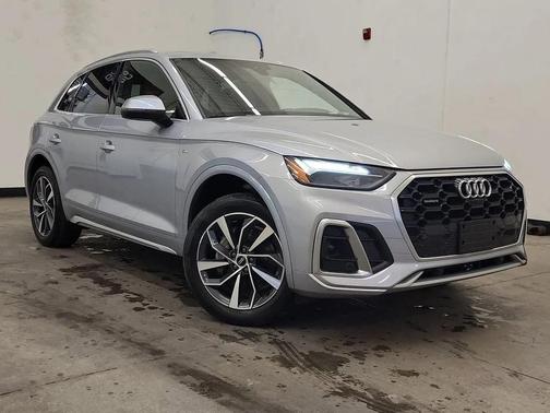 Silver 2022 Audi Q5 45 S line Premium Plus