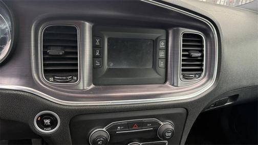 2015 Dodge Charger SE