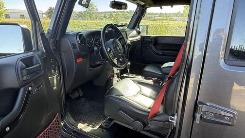 Gray 2018 Jeep Wrangler JK Unlimited Rubicon