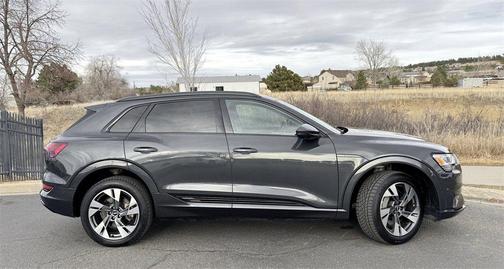 2021 Audi e-tron Premium