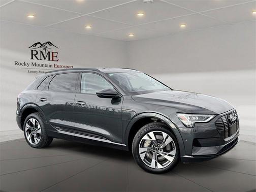2021 Audi e-tron Premium