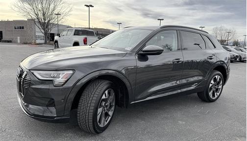 2021 Audi e-tron Premium