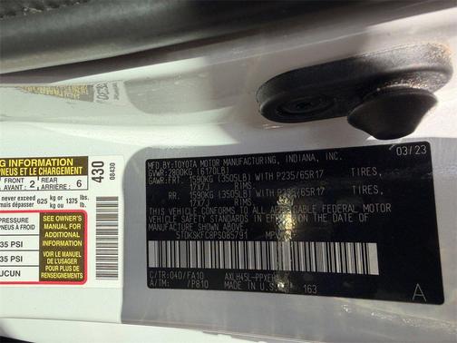 2023 Toyota Sienna LE