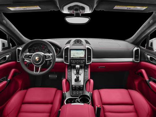 2017 Porsche Cayenne GTS