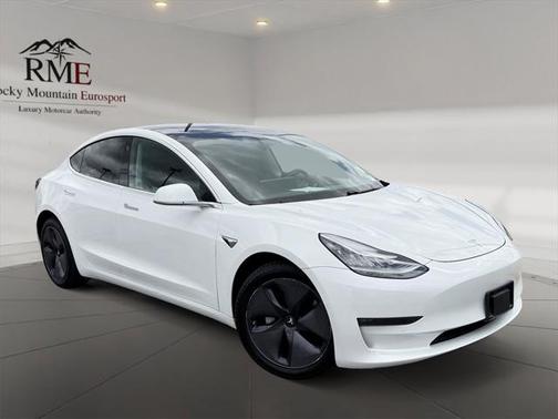 2020 Tesla Model 3 Long Range