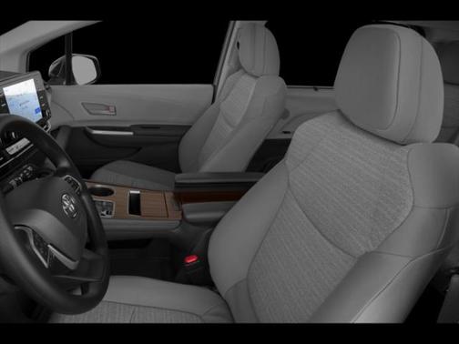 2023 Toyota Sienna LE