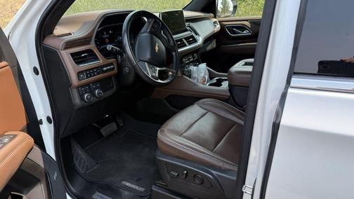 Tan 2022 Chevrolet Suburban High Country