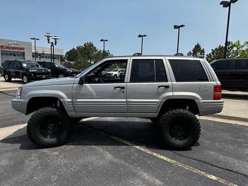 1998 Jeep Grand Cherokee Laredo 4WD