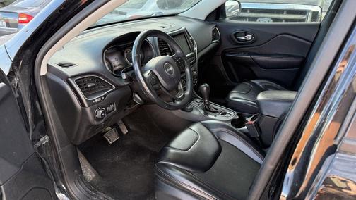 2019 Jeep Cherokee Trailhawk