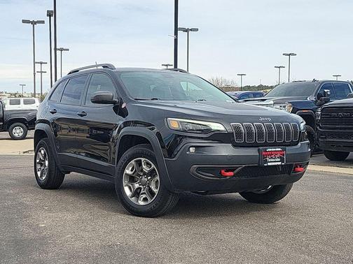 2019 Jeep Cherokee Trailhawk