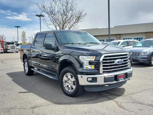 Black 2015 Ford F-150 XLT