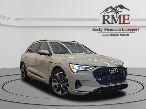 2021 Audi e-tron Premium Plus