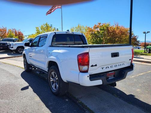 2017 Toyota Tacoma TRD Sport