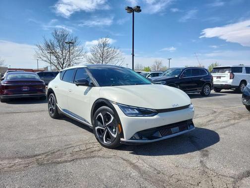 White 2022 Kia EV6 GT-Line