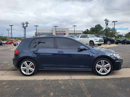 2017 Volkswagen Golf GTI 2.0T S 4-Door