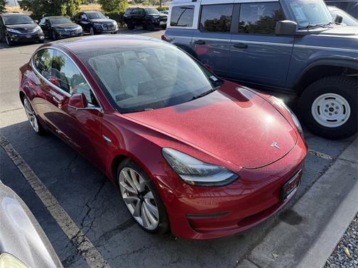 2018 Tesla Model 3 Performance