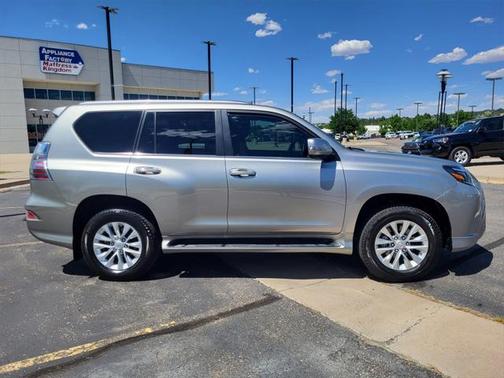 2023 Lexus GX 460 Premium