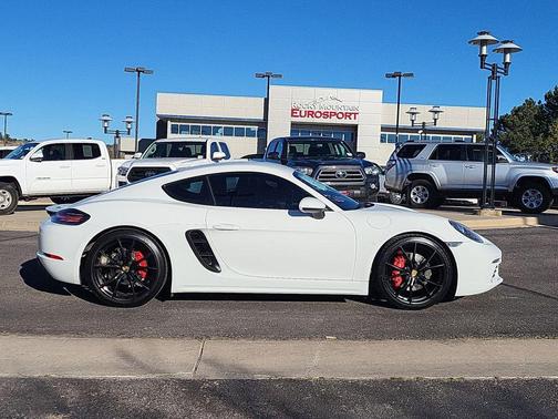 2017 Porsche 718 Cayman S