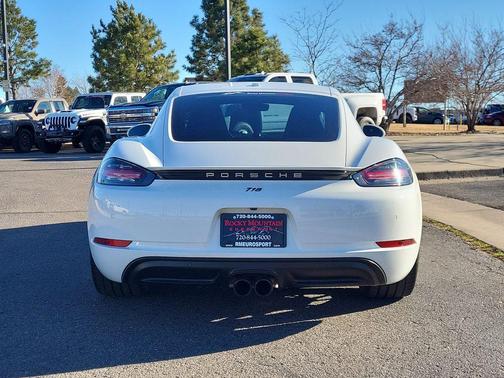 2017 Porsche 718 Cayman S