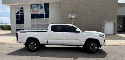 2018 Toyota Tacoma TRD Sport