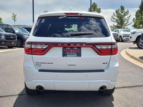 White 2017 Dodge Durango GT