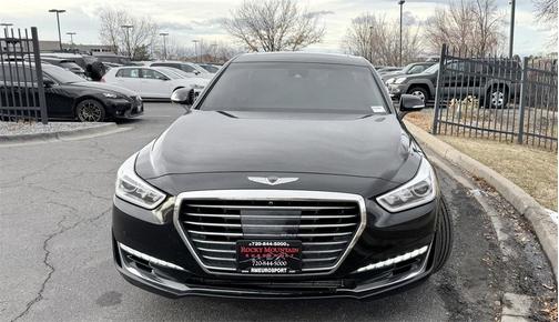 2018 Genesis G90 Premium