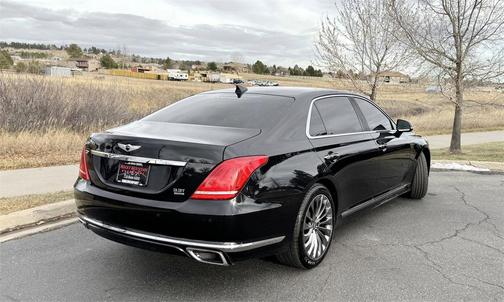 2018 Genesis G90 Premium