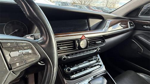 2018 Genesis G90 Premium