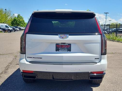 2023 Cadillac Escalade Sport