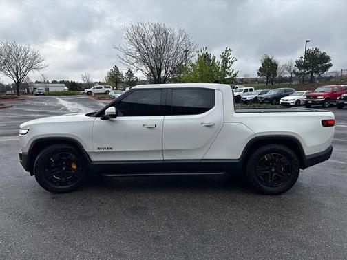 2022 Rivian R1T Adventure