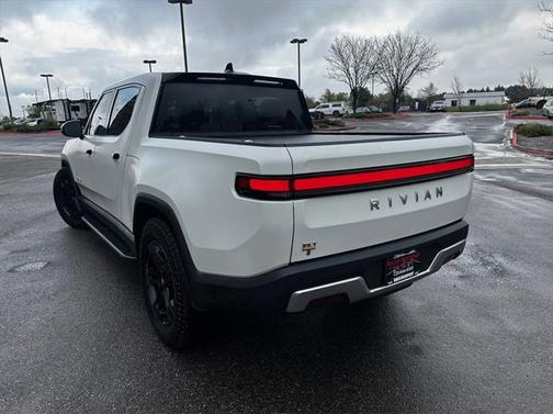2022 Rivian R1T Adventure