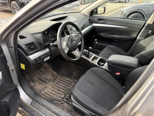 2010 Subaru Outback 2.5 i