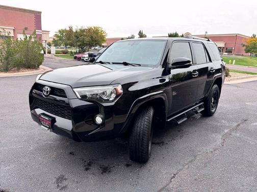 Black 2019 Toyota 4Runner SR5 Premium