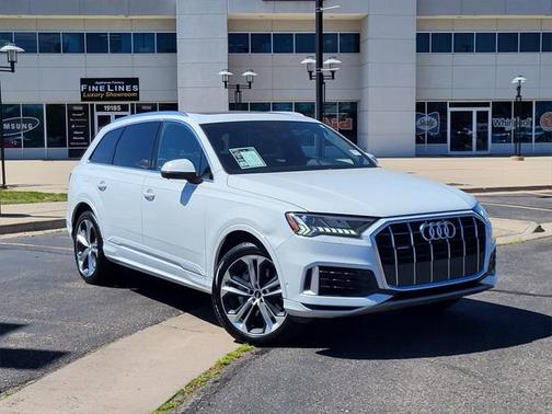 2021 Audi Q7 55 Premium Plus